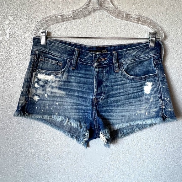 Abercrombie and Fitch distressed bleach splatter jean shorts - Picture 1 of 11